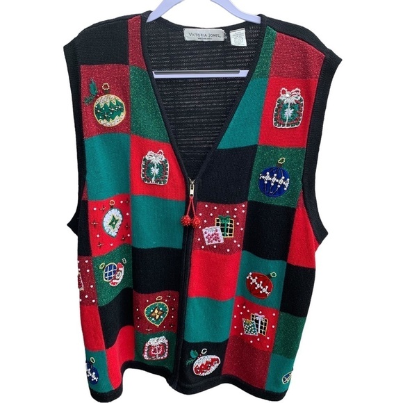 Victoria Jones Women’s Cardigan Sweater Christmas Holiday Packages Size 2X - Picture 1 of 5